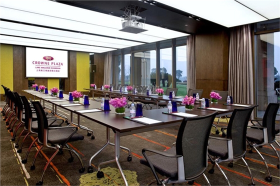 美兰湖皇冠假日酒店窗帘工程案例