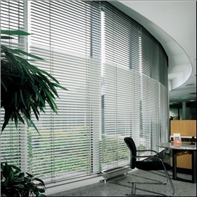 办公窗帘之百叶帘