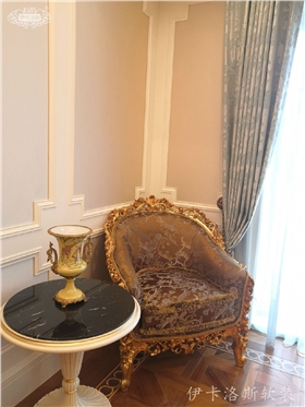 玫瑰园 儿子房墙角座椅A(1).jpg